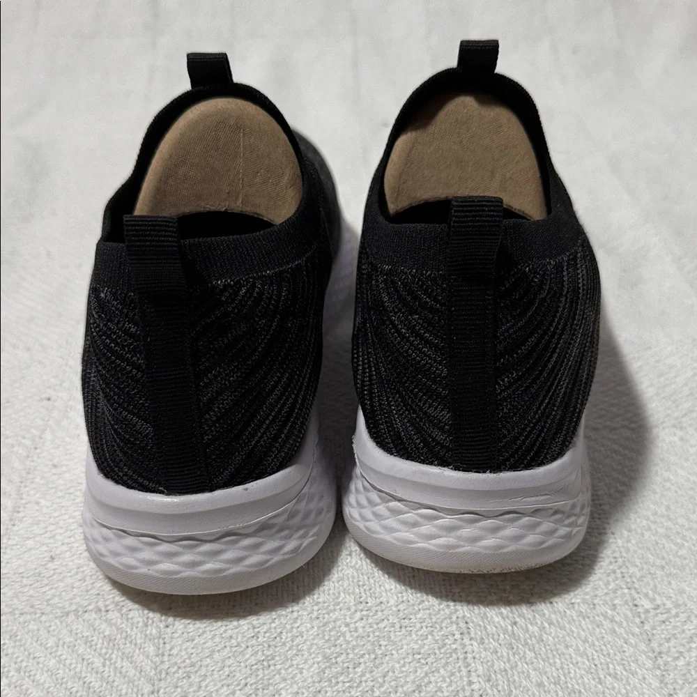 Cushionaire Black Knit Slip-On Women’s Shoes - Picture 6 of 8